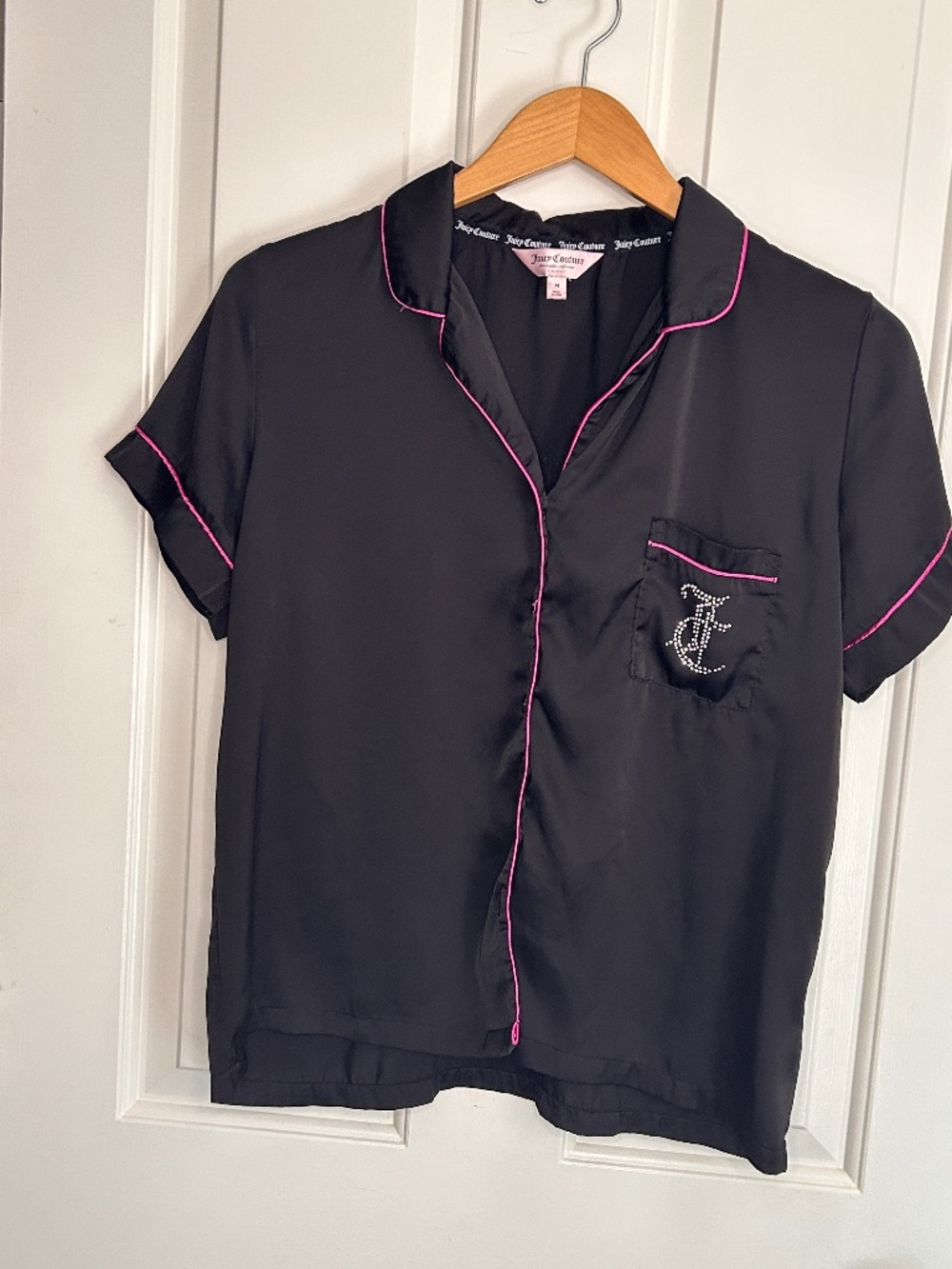Women's Size Medium Juicy Couture Satin Short Sleeve Pajama Top – Black